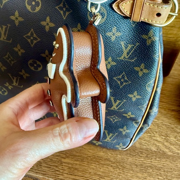 ❤️Authentic NWT Kate Spade Gingerbread Man Leather Bag charm❤️ - Picture 10 of 13